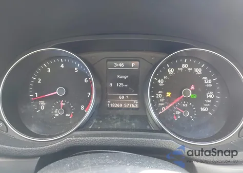 2016 Volkswagen Passat 1.8T R-Line z USA, uszkodzony, nr VIN 1VWAT7A37GC041938